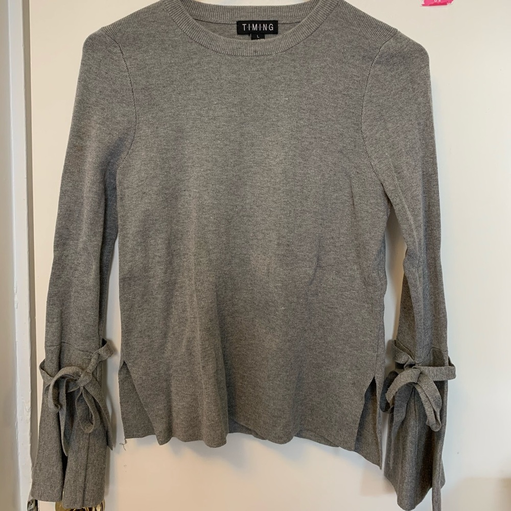 Gray shirt